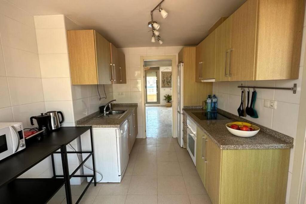 Atico Puerto Marina 2 Hab Con Piscina, 500M De La Plata Apartment Torremolinos Bagian luar foto