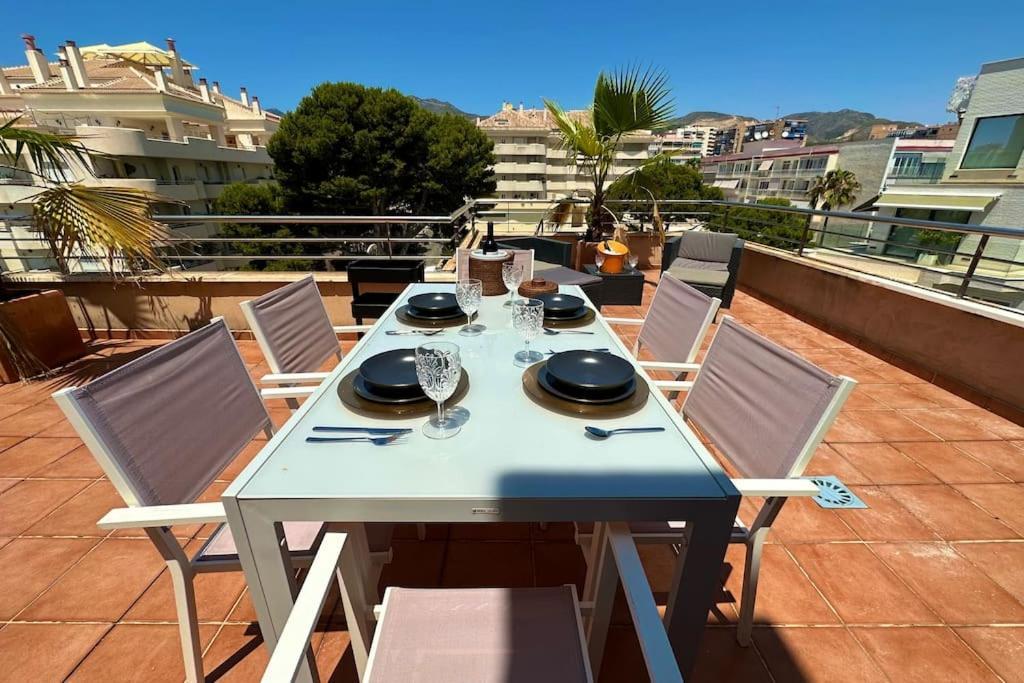 Atico Puerto Marina 2 Hab Con Piscina, 500M De La Plata Apartment Torremolinos Bagian luar foto