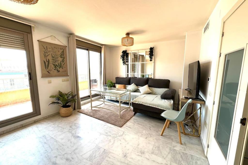Atico Puerto Marina 2 Hab Con Piscina, 500M De La Plata Apartment Torremolinos Bagian luar foto