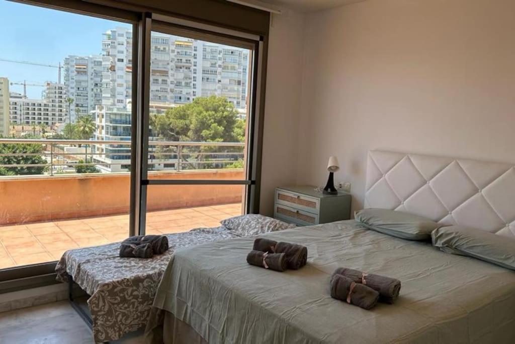 Atico Puerto Marina 2 Hab Con Piscina, 500M De La Plata Apartment Torremolinos Bagian luar foto